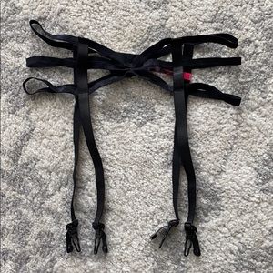 Harness style black garter